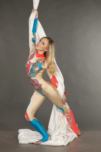 Akrobacje na trapezie — Zdjęcie stockowe