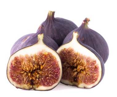 Beyaz arka plan yakın çekim üzerinde olgunlaşmış incir