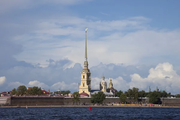 俄罗斯。圣彼得堡。彼得和保罗要塞的观点 — 图库照片