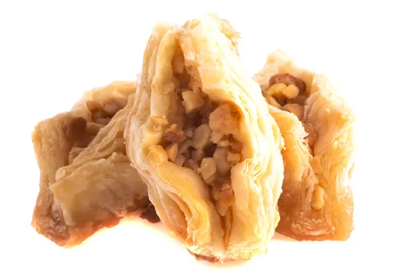 Turkse baklava op een witte achtergrond — Stockfoto