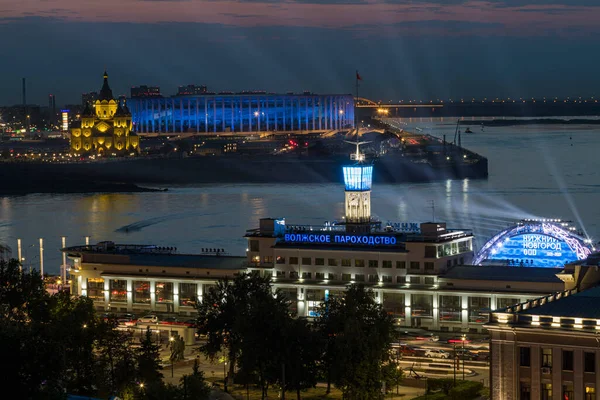 Rússia Nizhny Novgorod Vista Noturna Cidade Estação Fluvial Fundo Rio — Fotografia de Stock