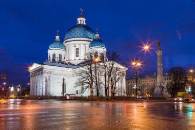 - Rusya. St. Petersburg 'daki Trinity Katedrali