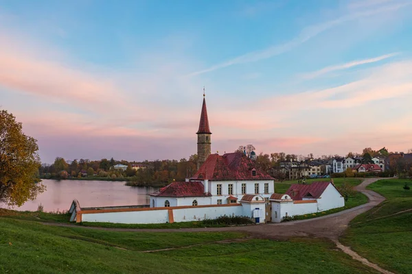 Ryssland Det Gatchina Utsikt Över Priory Castle — Stockfoto