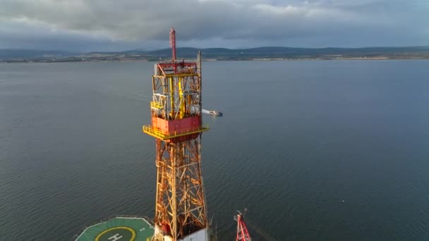 石油和天然气钻井平台空中视图 — 图库视频影像