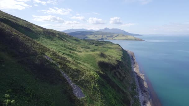 Vista Del Paisaje Escocés Montañoso Isla Santa — Vídeos de Stock