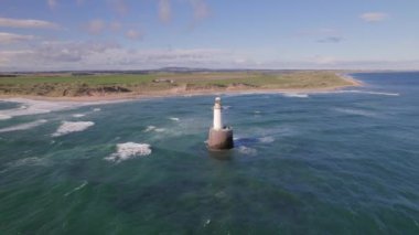 İskoçya 'nın kuzey doğu kıyısındaki Rattray Head Deniz Feneri