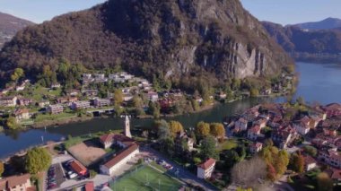 Lavena Ponte Tresa A Town İsviçre İtalya 'nın Lugano Gölü üzerinde