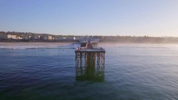 圣迭戈使命海滩水晶码头在清晨 — 图库视频影像