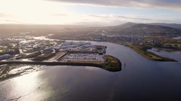 Luftaufnahme Der Mündung Des Hafens Von Inverness — Stockvideo