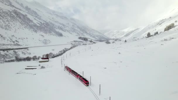 Tren Nieve Suiza Utilizado Para Transportar Pasajeros Esquiadores Estaciones Esquí — Vídeos de Stock