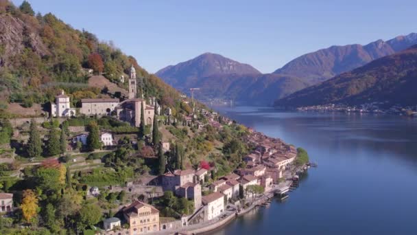 ルガーノ湖沿岸のスイスの自治体を促進する — ストック動画