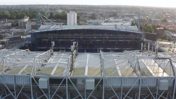 Chelsea Football Stadium Stamford Bridge Evening Aerial View — Wideo stockowe