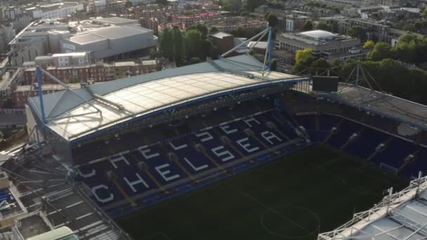 Stamford Bridge Stadium Kvällen Hemmet För Chelsea Football Club — Stockvideo
