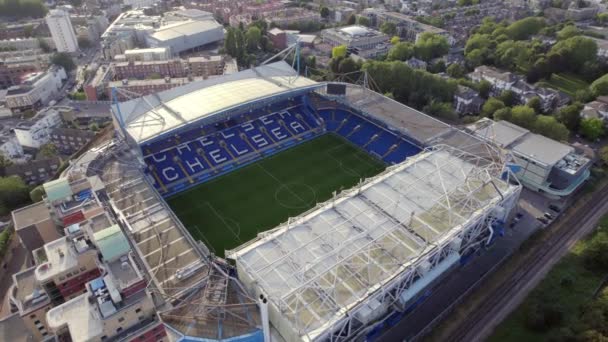Chelsea Football Stadium Stamford Bridge Evening Aerial View — Wideo stockowe
