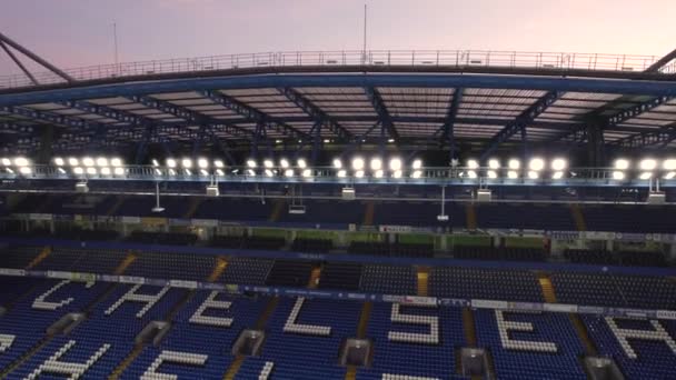 Floodlights Illuminating Pitch Chelsea Football Club Stamford Bridge — Stock Video