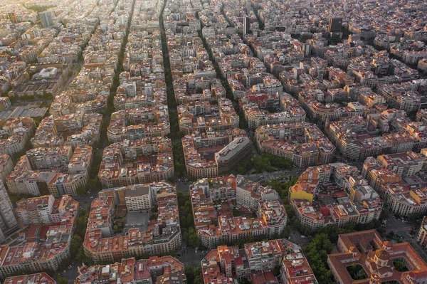 Apartamento Bloques Barcelona City Spain Atardecer Vista Aérea — Foto de Stock
