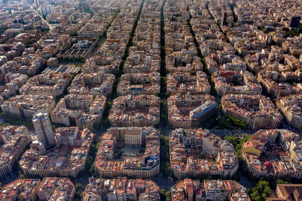 Barcelona City İspanya Apartmanı ve Şehir Blokları Sunset Aerial View