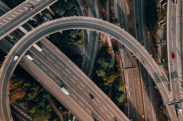 Sunset 'te Spagetti Kavşağında Arabalar Sürüyor