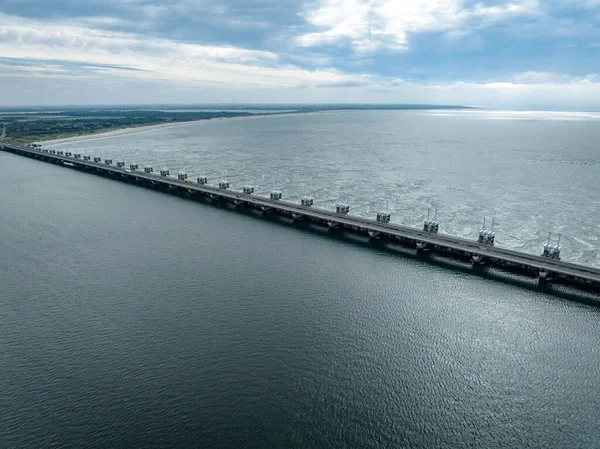 Storm Surge Barrier Bridge Protegerá Los Países Bajos Del Aumento —  Fotos de Stock