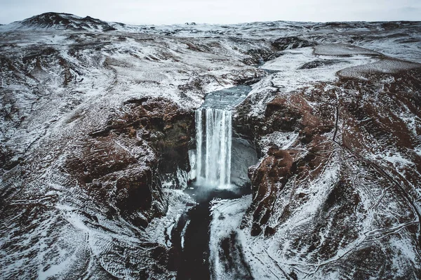 Skogafoss Cascata Islanda Bellissimo Punto Riferimento Coperto Neve — Foto Stock