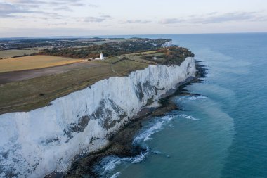 İngiltere 'deki Beyaz Dover Uçurumları Akşam Havası Görüntüsü