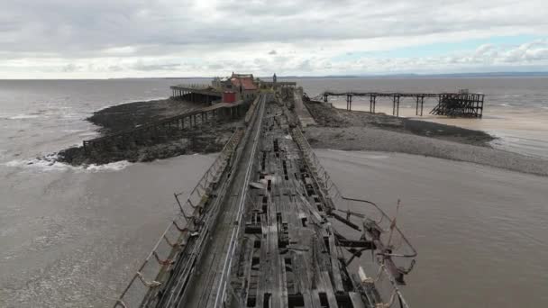 韦斯顿超级野兔伯恩贝克码头的废弃遗迹 — 图库视频影像
