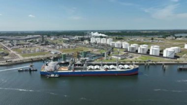 Port Offload Kargo ve Malzemeler Toplu Taşıyıcı Gemisi