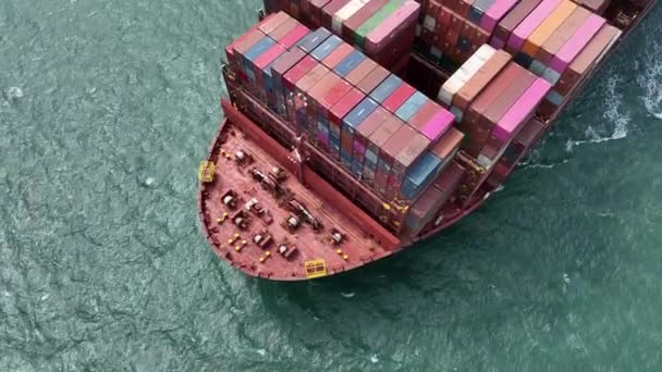 Navio Contêiner Totalmente Carregado Mar Que Transporta Carga Redor Mundo — Vídeo de Stock