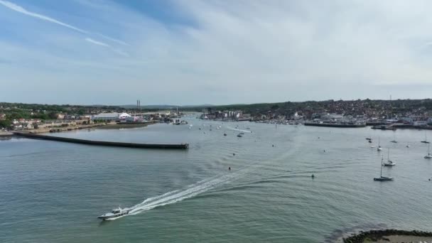 Yachts Bateaux Dans Estuaire Cowes Sur Île Wight Royaume Uni — Video