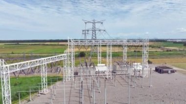 Yüksek Voltajlı Elektrik Alt İstasyonu ve Güç Dağıtımı