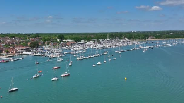 Hamble Marina Harbour Une Zone Populaire Pour Naviguer Royaume Uni — Video