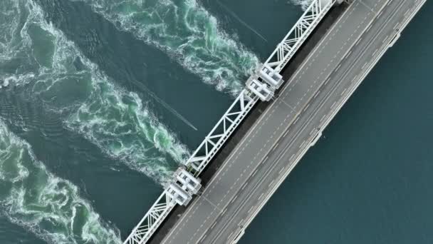 Pohled Ptačí Perspektivy Bouřkový Bariérový Most Nizozemsku — Stock video