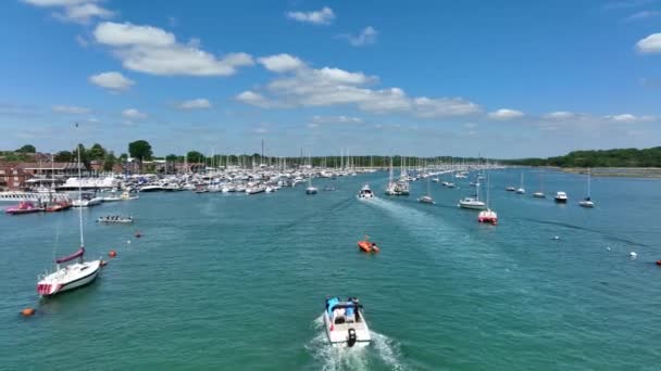 Yachts Canots Moteur Bateaux Sur Une Rivière Été — Video