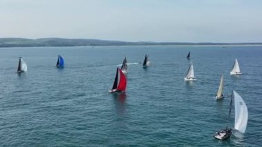 Yaz Hava Gösterisinde Yat Yarışı