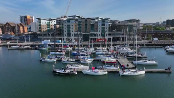 Poole Yacht Marina Muelle Una Ciudad Pesquera Costera Reino Unido — Vídeos de Stock