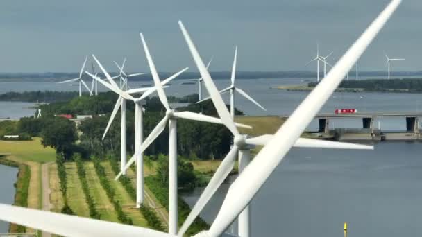 再生可能エネルギー発電用風力タービン — ストック動画
