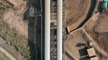 Bahşiş Kamyonları Bir Kazıcı ve Taşıyıcıdan Dünya 'yı Aldı