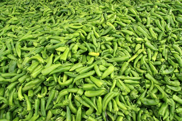 Piles of green pepper — Stock Photo, Image