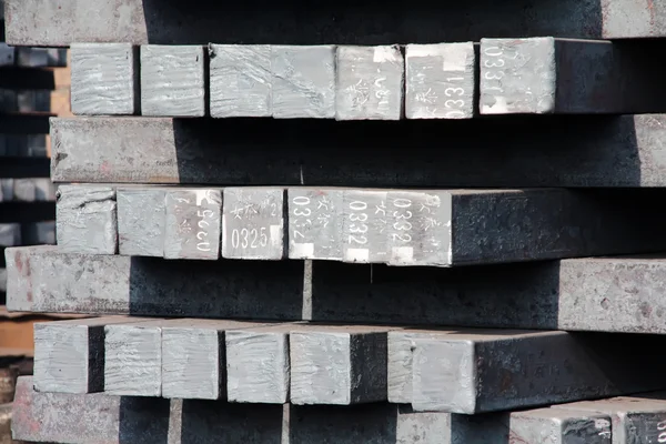 Steel ingot in enterprise warehouse workshop — Stock Photo, Image