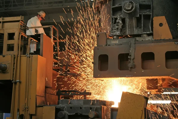 钢铁公司生产车间 — 图库照片