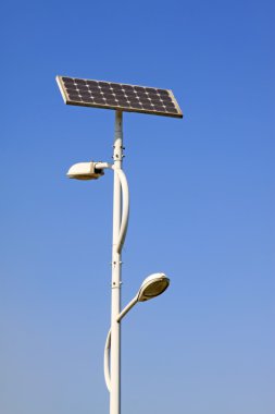 Solar sokak ışıkları