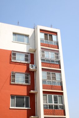 yüksek bina