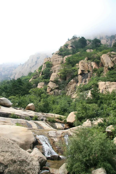 Zu Berglandschaft — Stockfoto