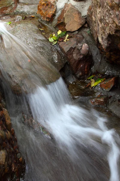 Stream in mountain — Stock Photo, Image