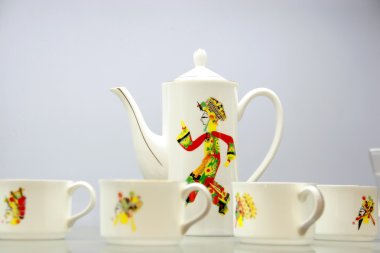 ince seramik çay seti