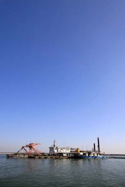 Navio de mineração de areia — Fotografia de Stock