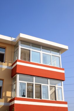 yüksek bina