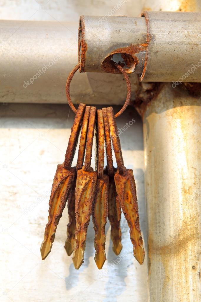 oxidation rust keys