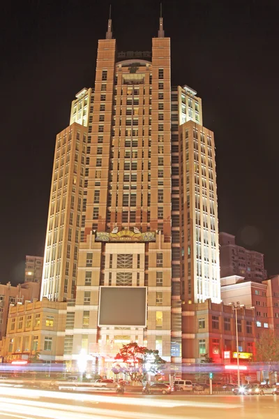 Edifício alto — Fotografia de Stock