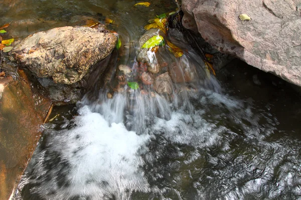 Stream in mountain — Stock Photo, Image